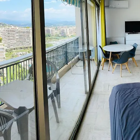 Cannes Marina&golf Le Surcouf Apartamento Mandelieu